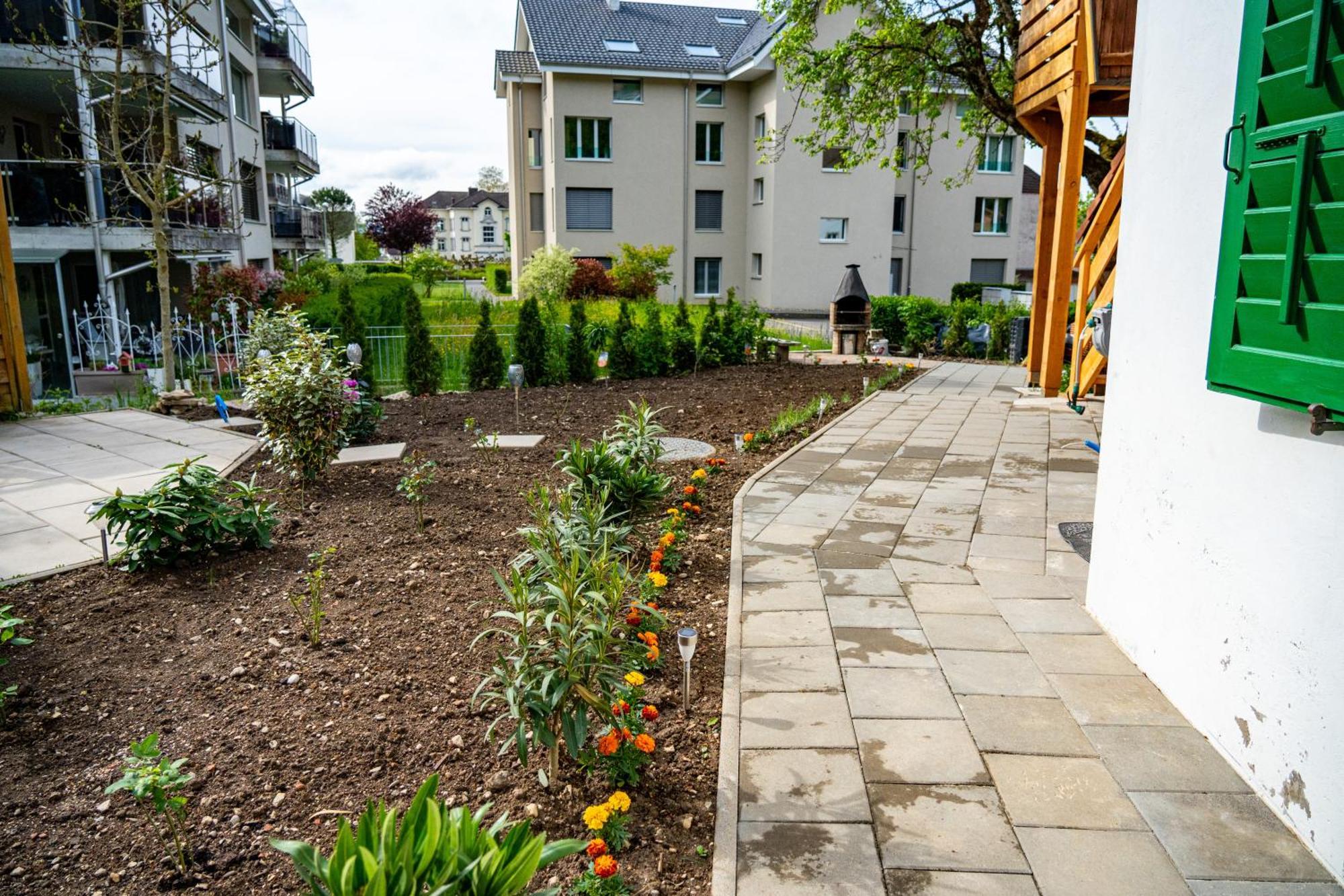 Gemuetliche Wohnung Mit Terasse Und Feuerstelle Lengnau Exterior photo